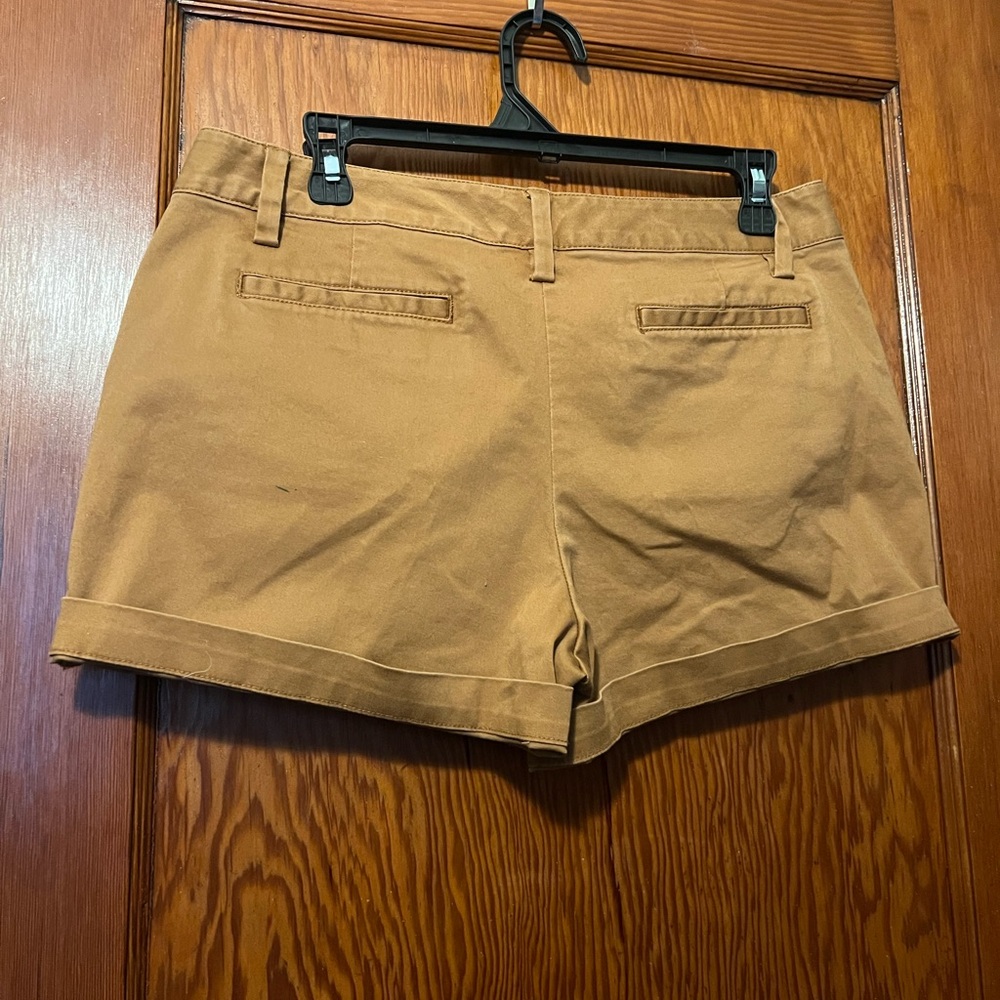 Lands' End Women's Brown Tan Size 8P Mid Rise Summer Shorts - Picture 2 of 4